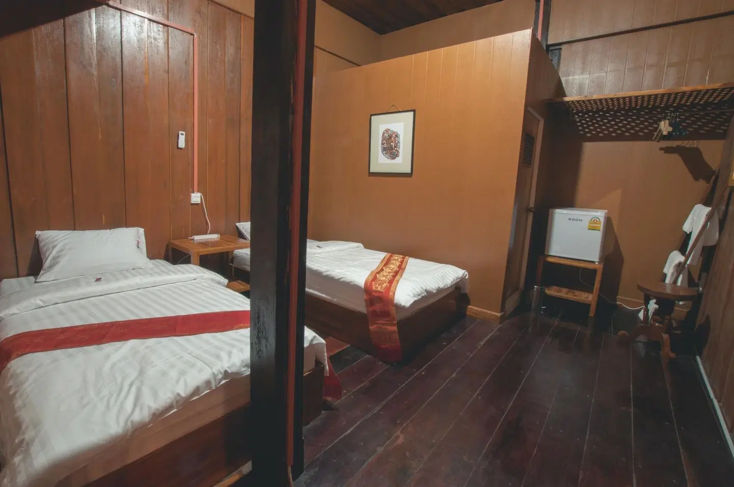 The History Cafe' & Guesthouse ROOM_EXAMPLE
