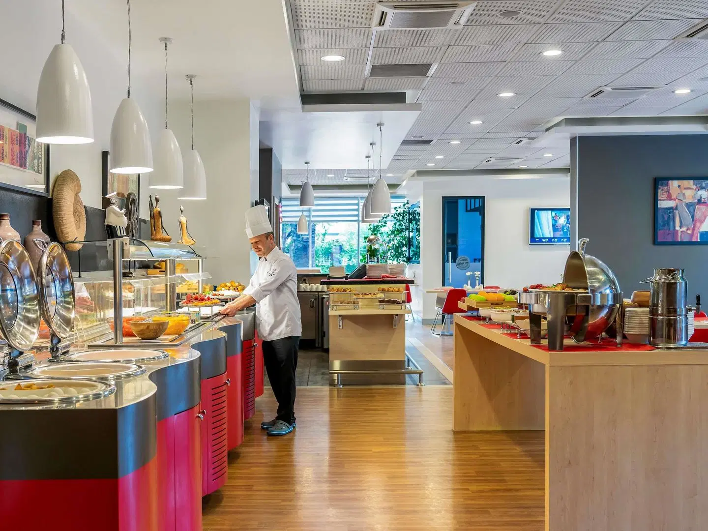 ibis Izmir Alsancak Bar