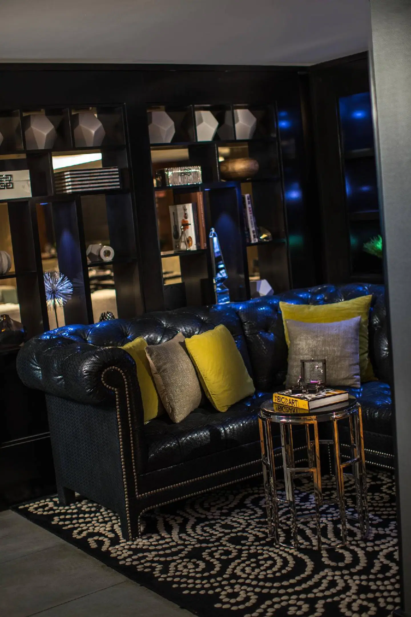 Renaissance Cincinnati Downtown Hotel Bar