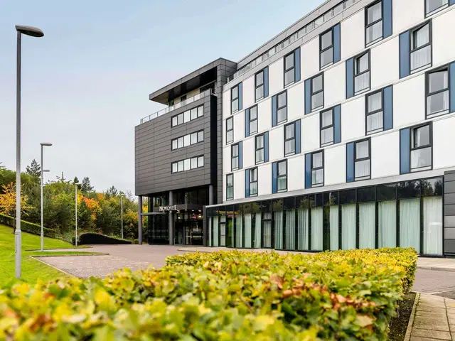 Novotel Edinburgh Park Hotel EXTERIOR