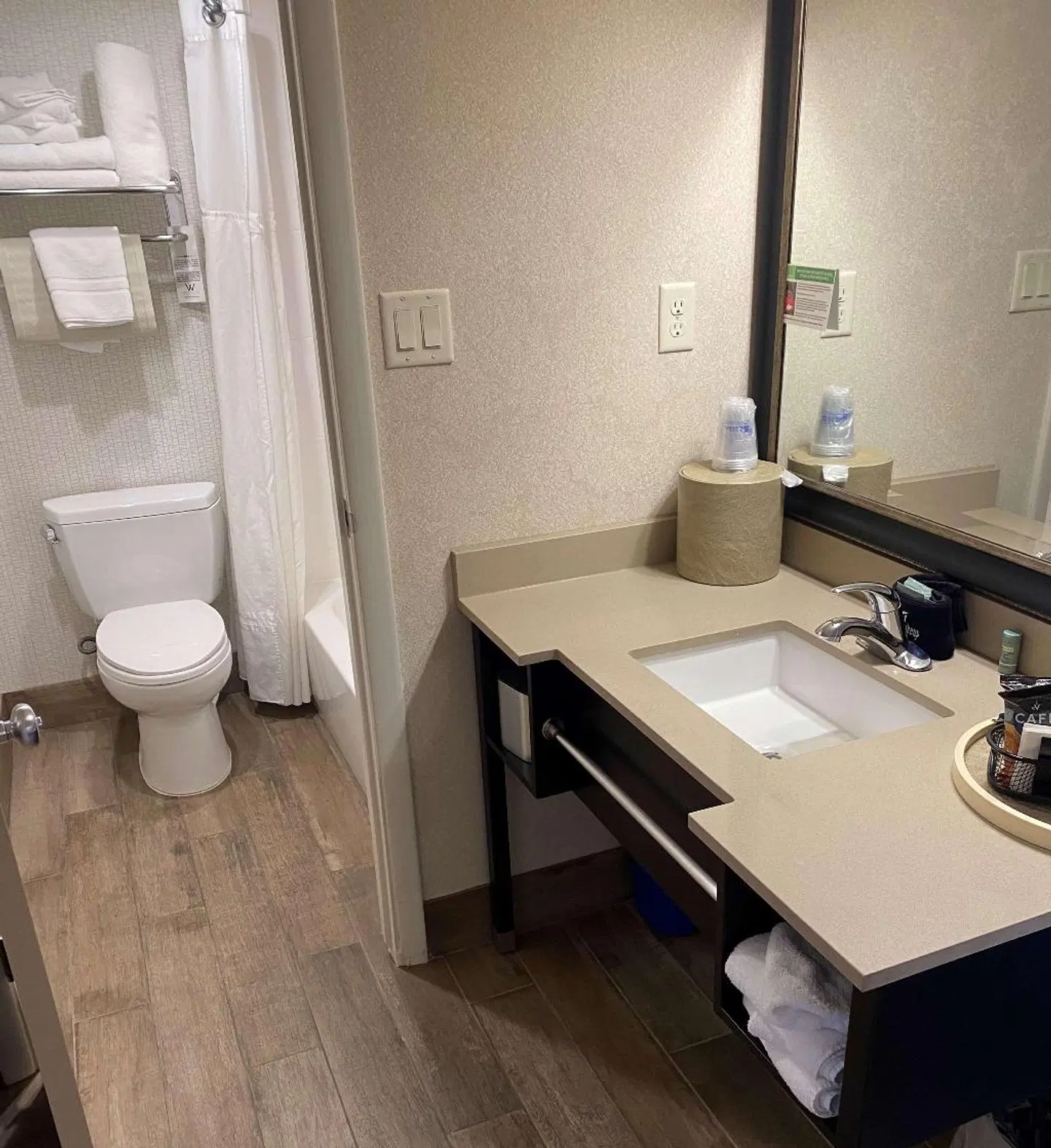 Best Western Coral Hills Badezimmer