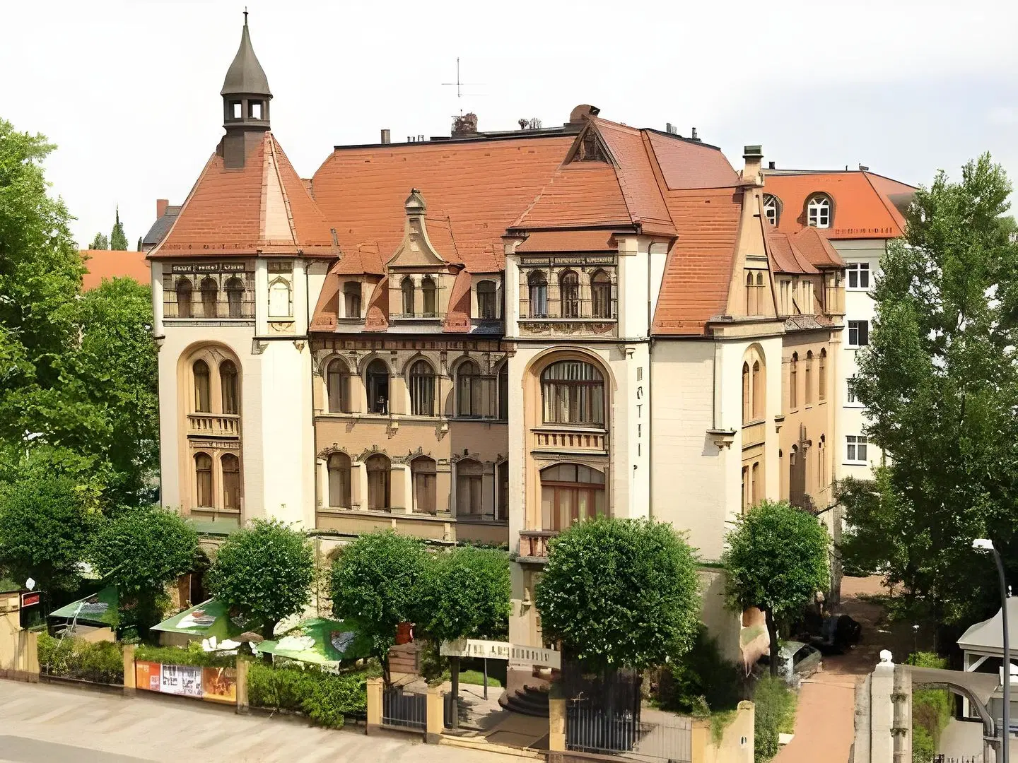 Artushof EXTERIOR