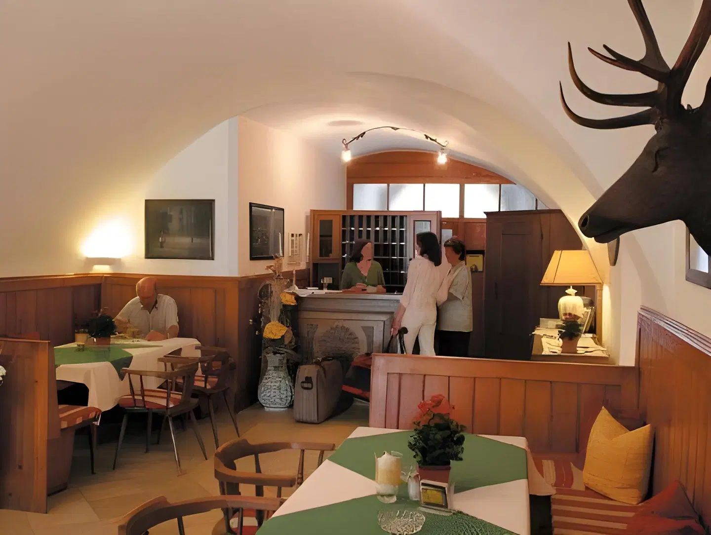 Agathawirt Restaurant