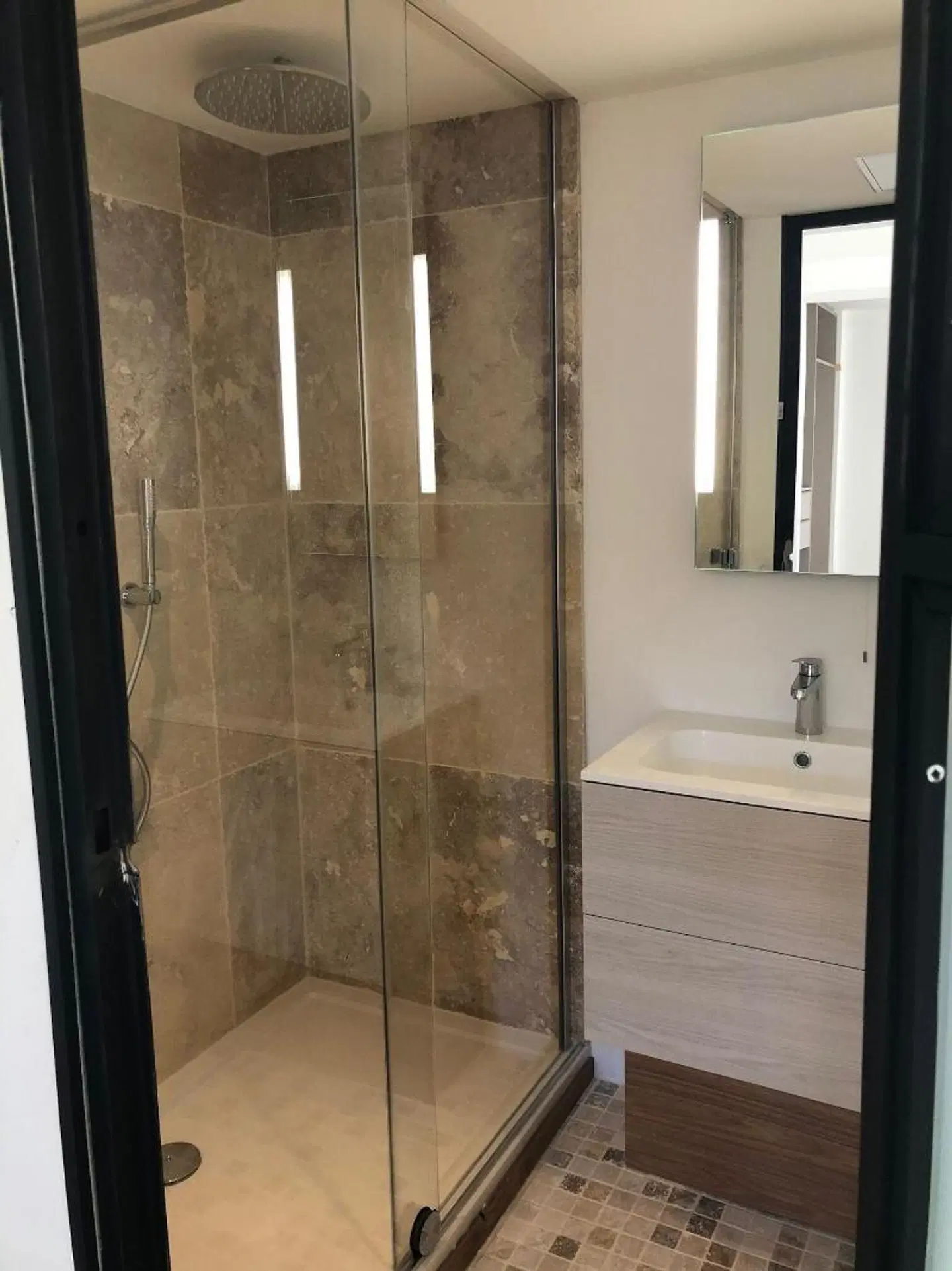 Demeure d'Hotes Le Rocher Badezimmer