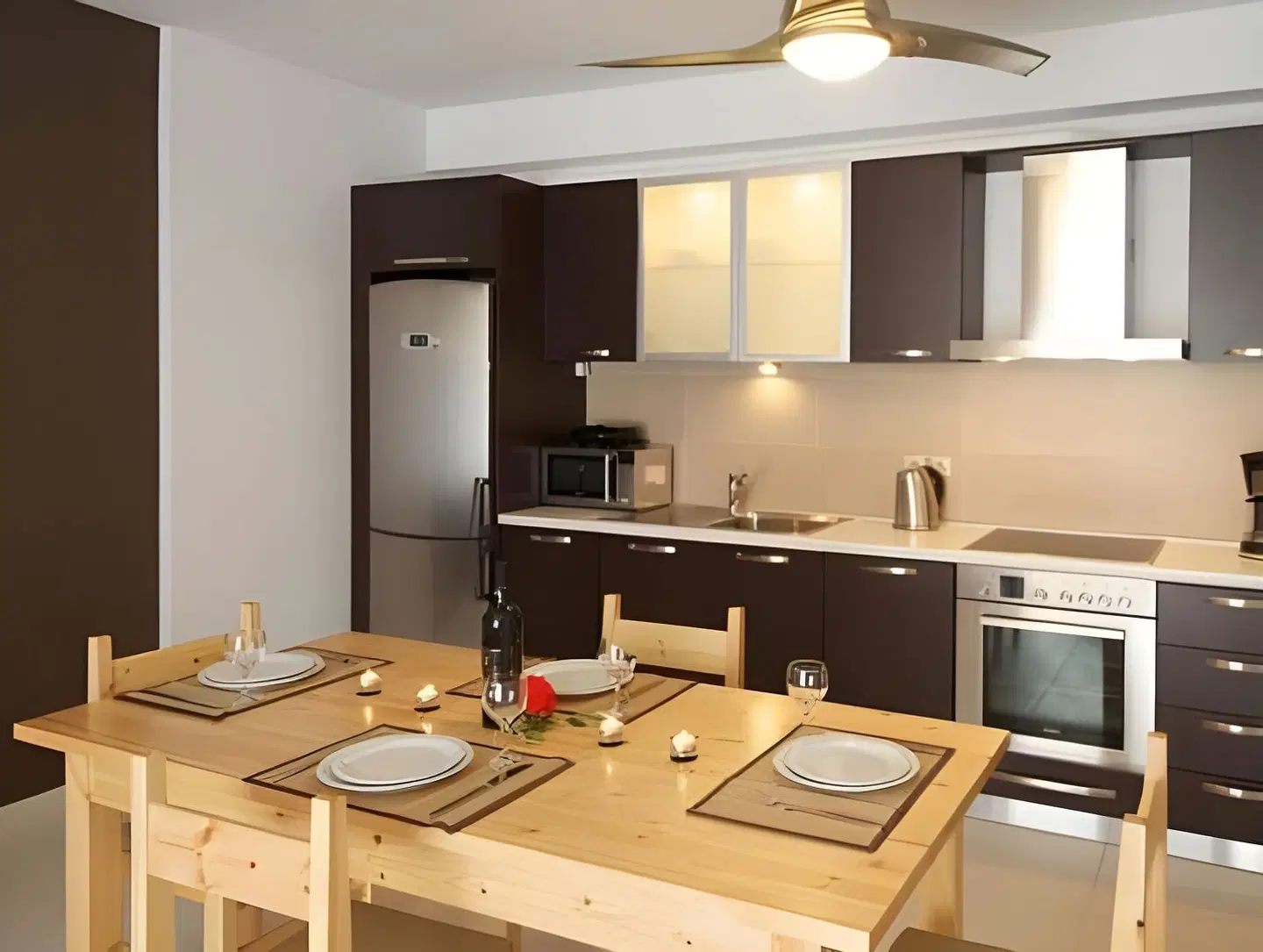 G.Living 365 Restaurant