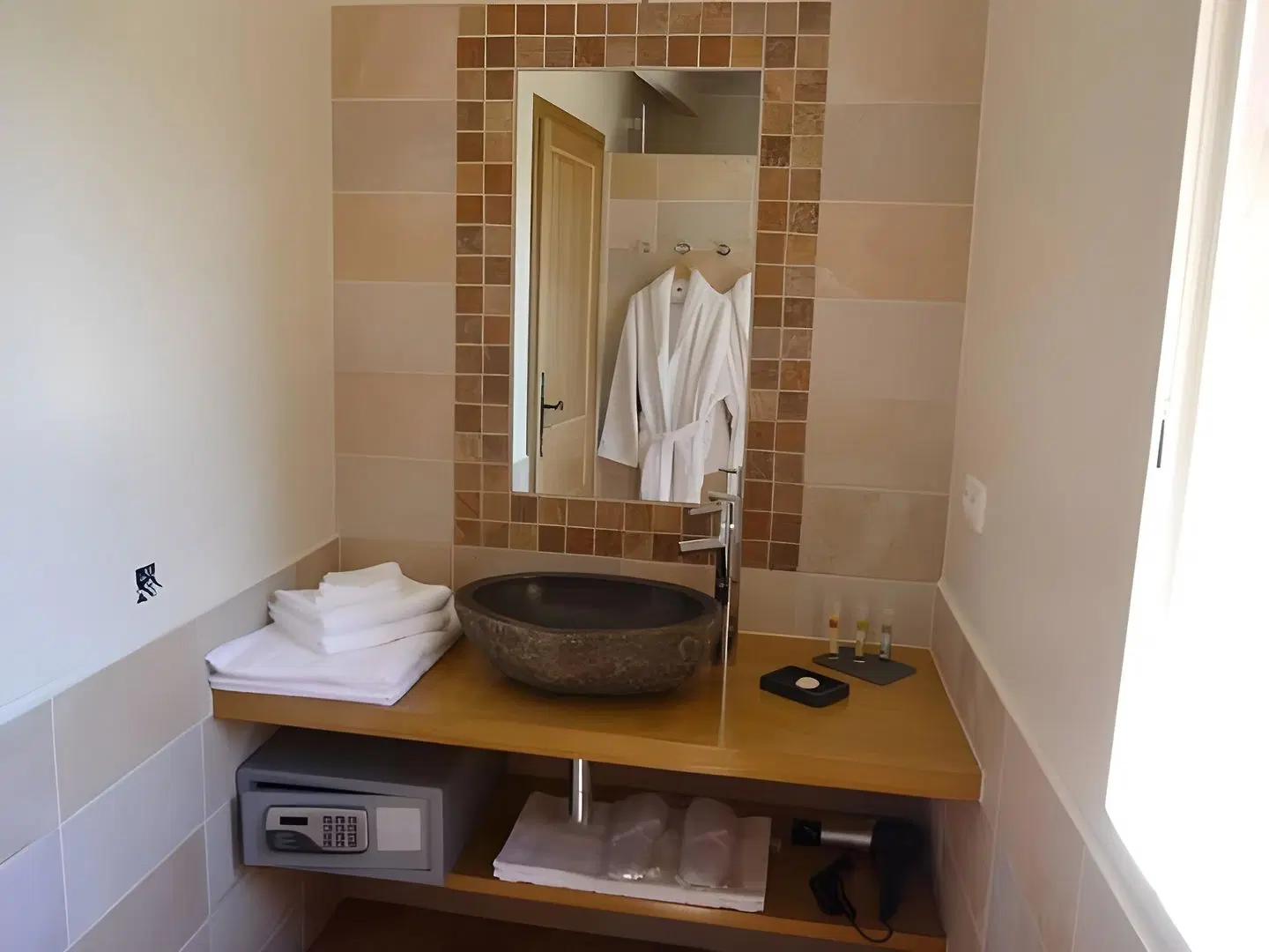 Le Mas du Chanoine Badezimmer