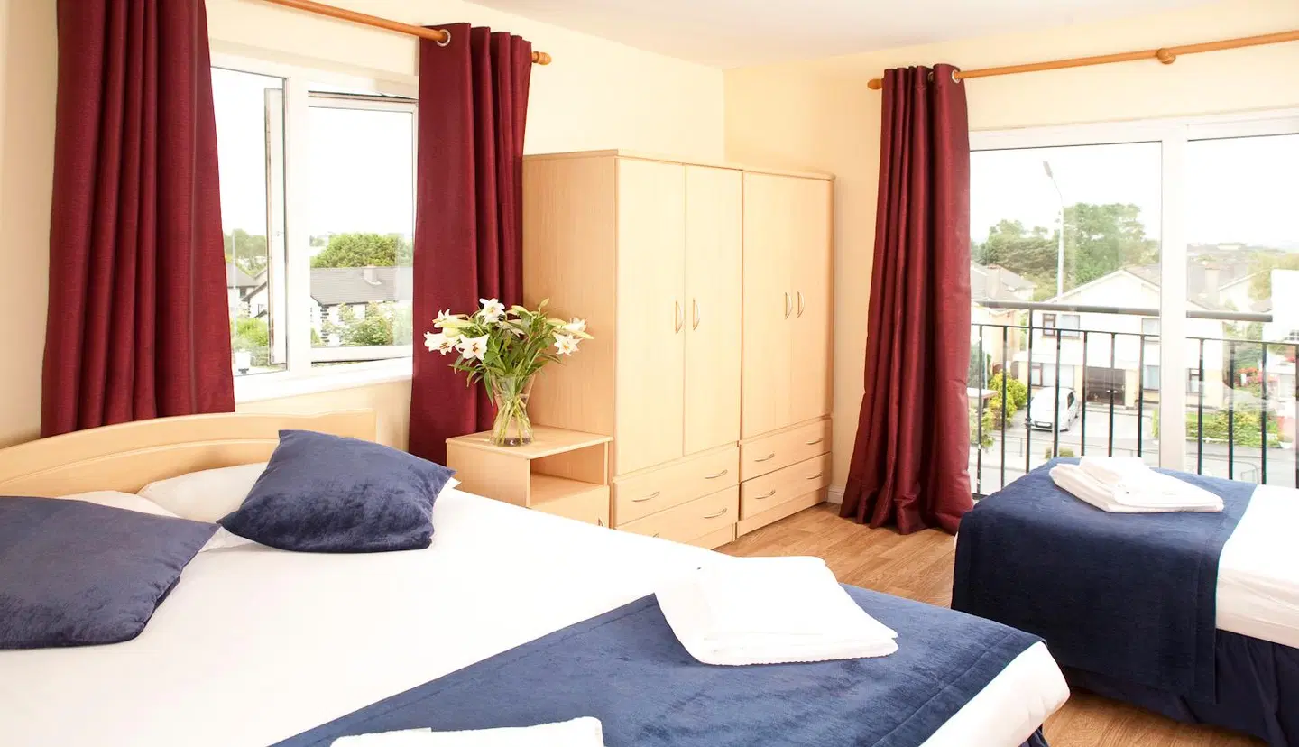 Menlo Park Apartments ROOM_EXAMPLE