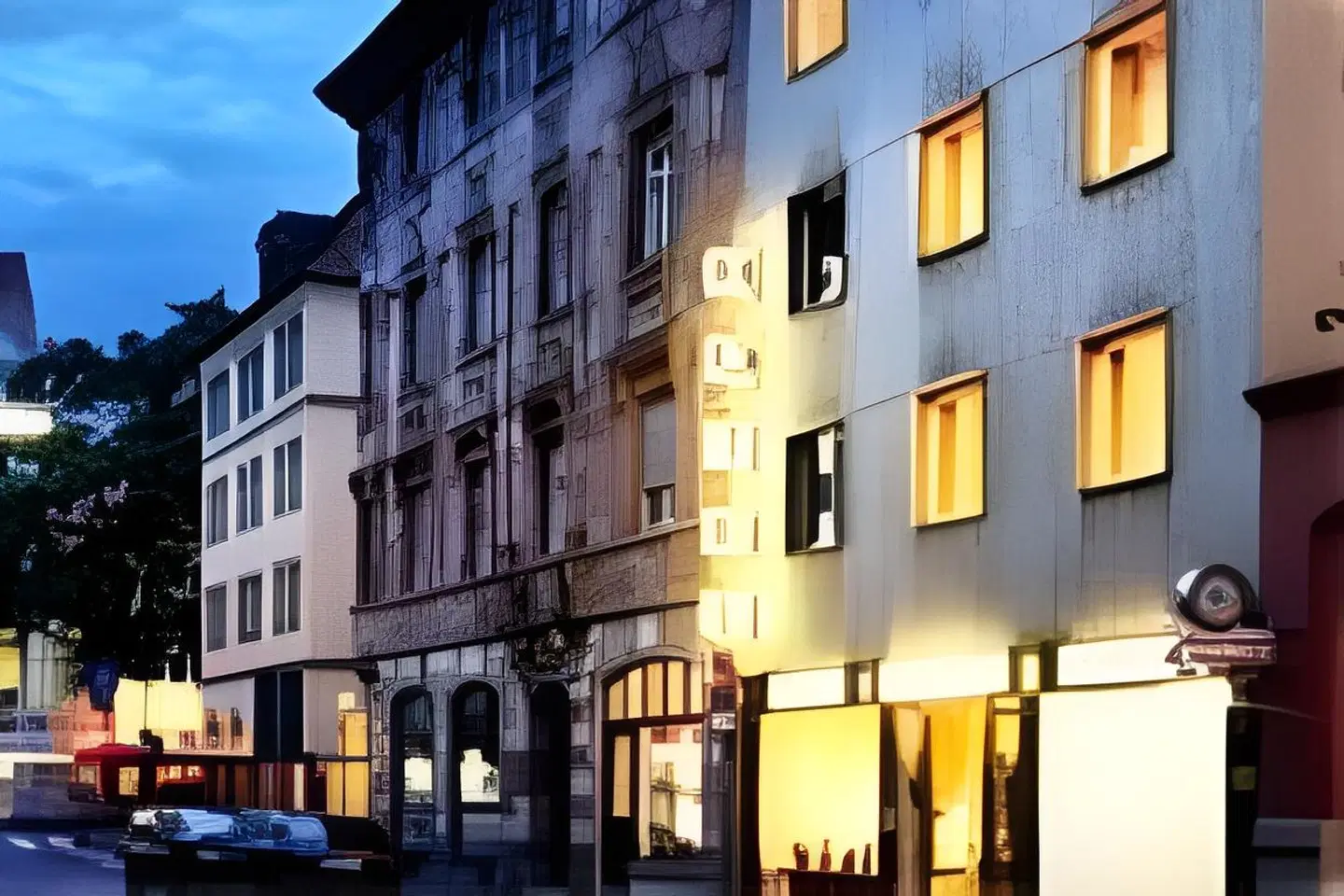 Central EXTERIOR