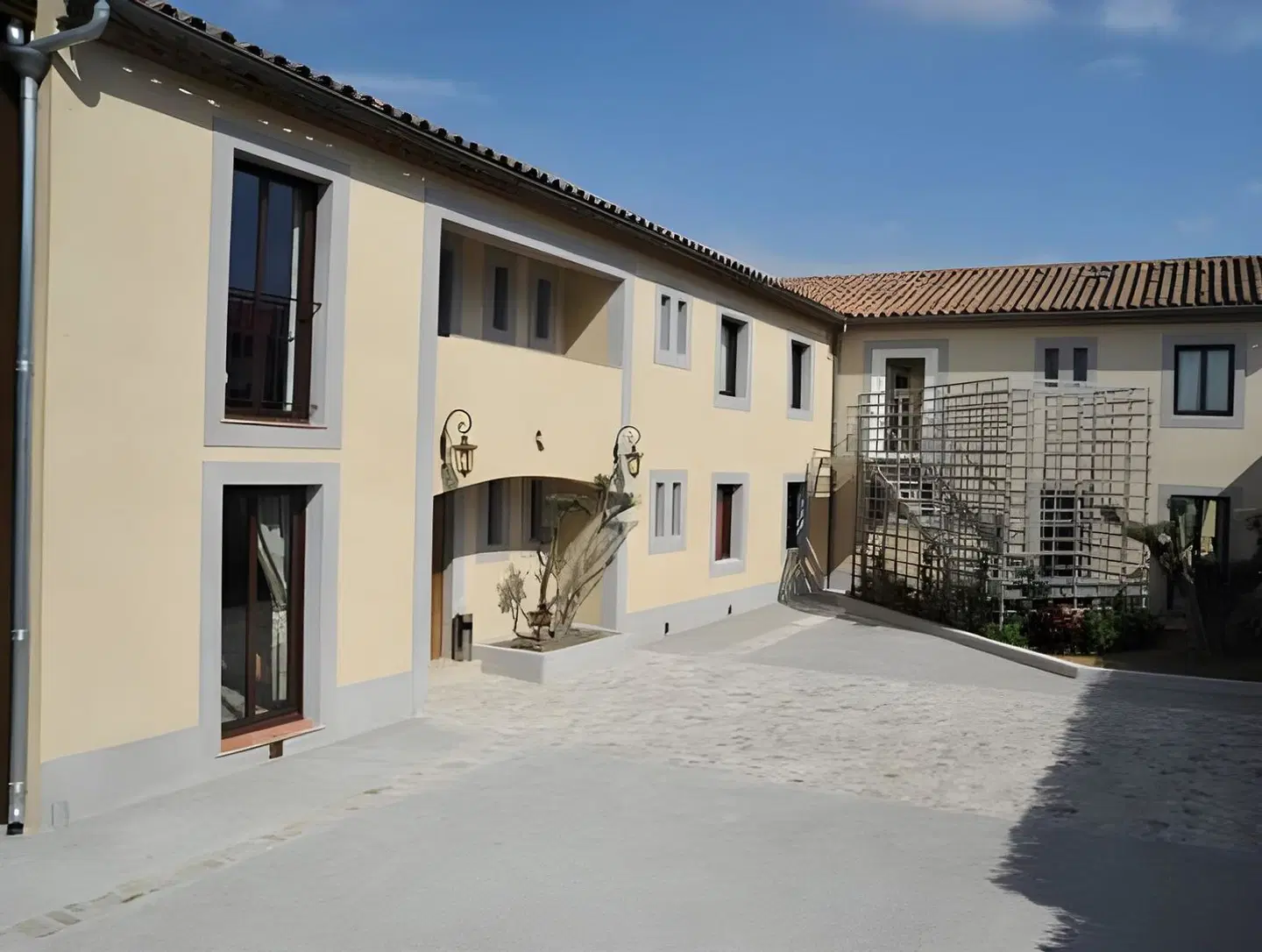 Aragon EXTERIOR
