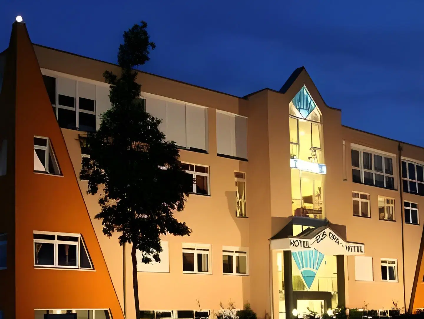 Europa-Hotel Fürth EXTERIOR