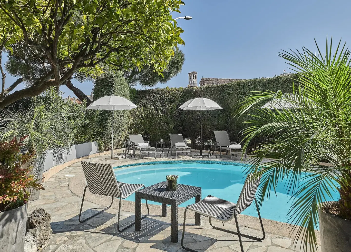Hôtel Le Suquet Cannes OUTDOOR_POOL