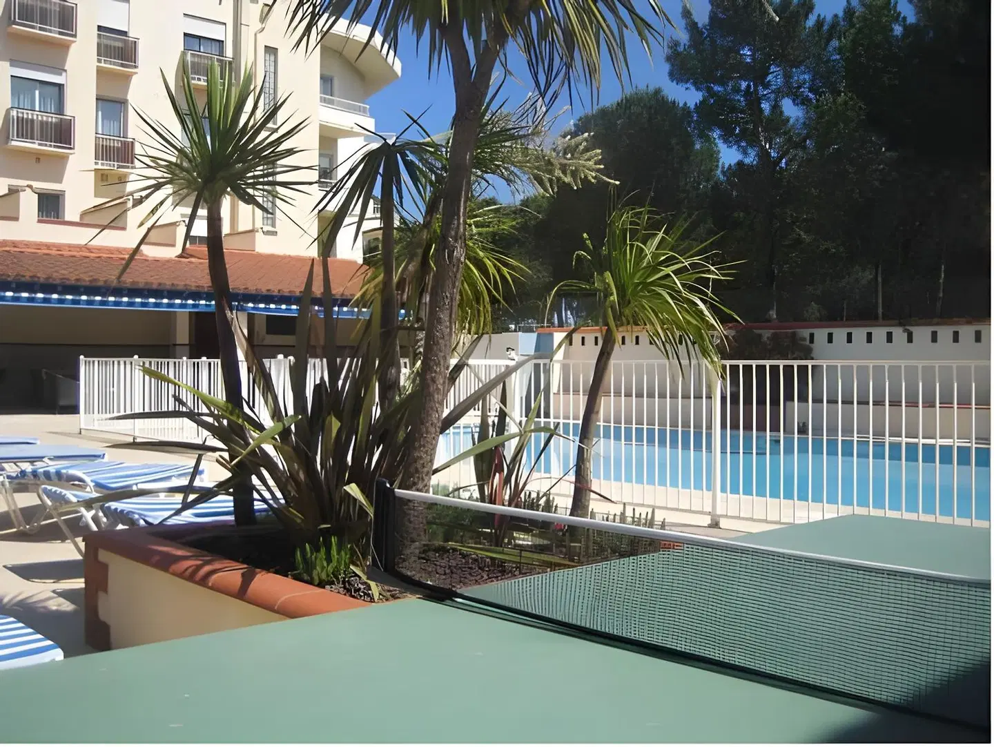 Plage des Pins OUTDOOR_POOL