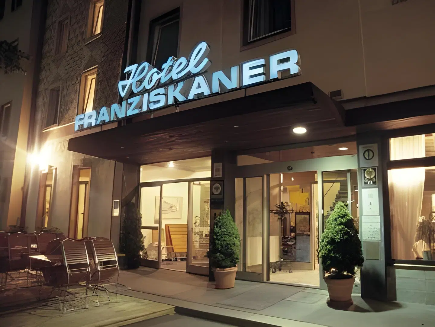 Franziskaner EXTERIOR