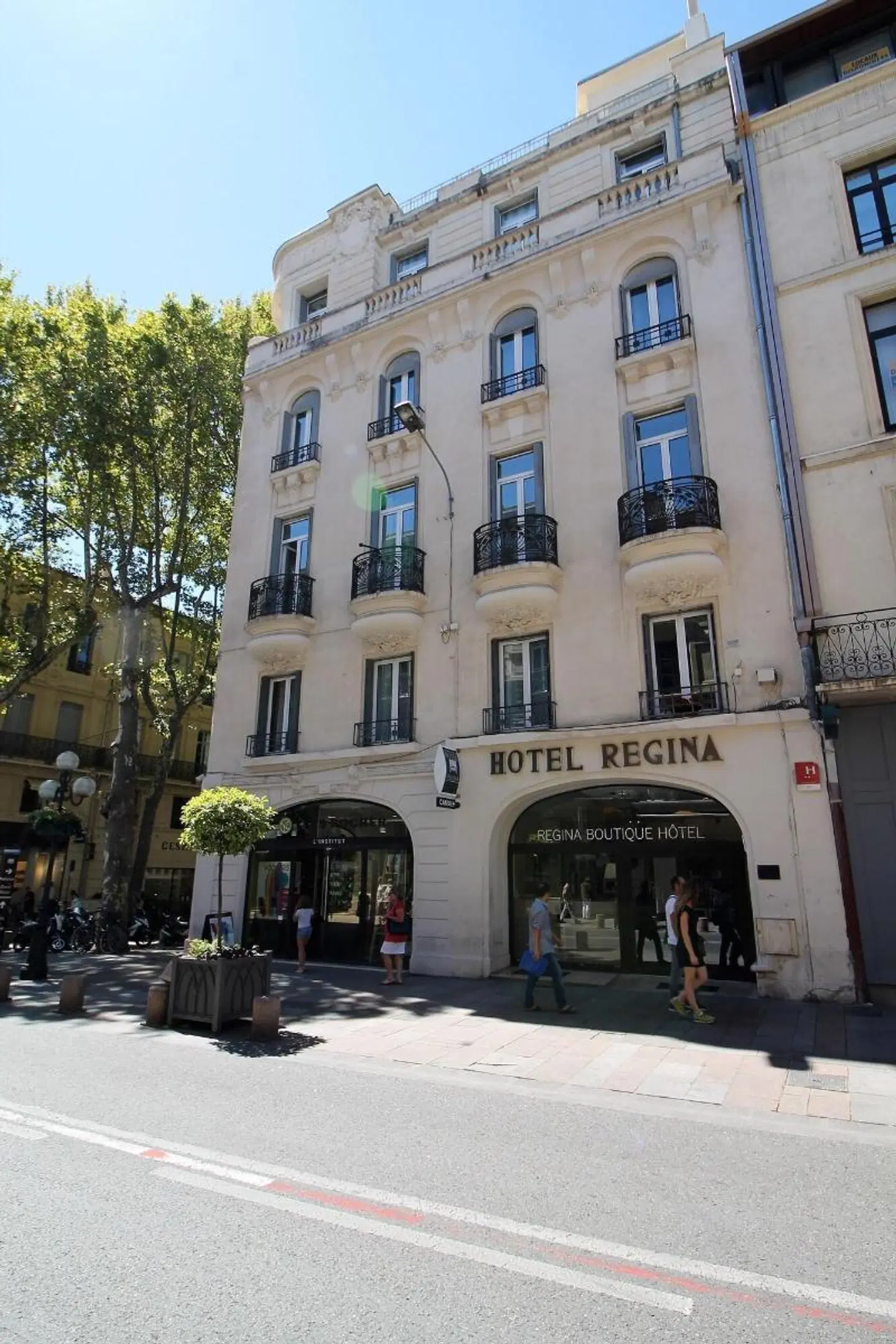 Régina Boutique Hotel EXTERIOR