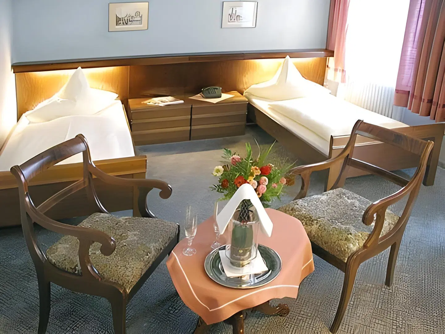 Am Maxplatz ROOM_EXAMPLE