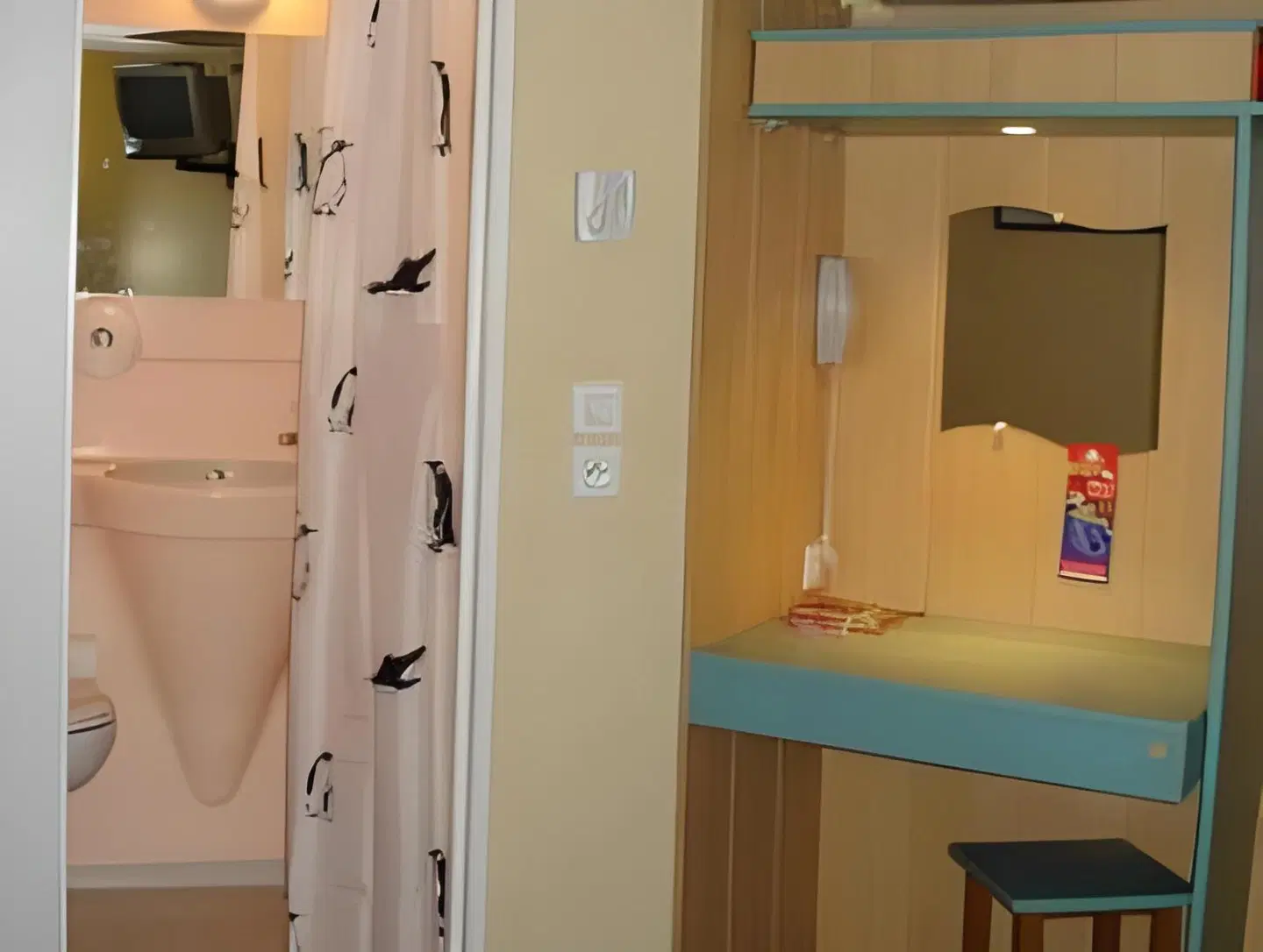 Fasthotel Carcassonne Badezimmer