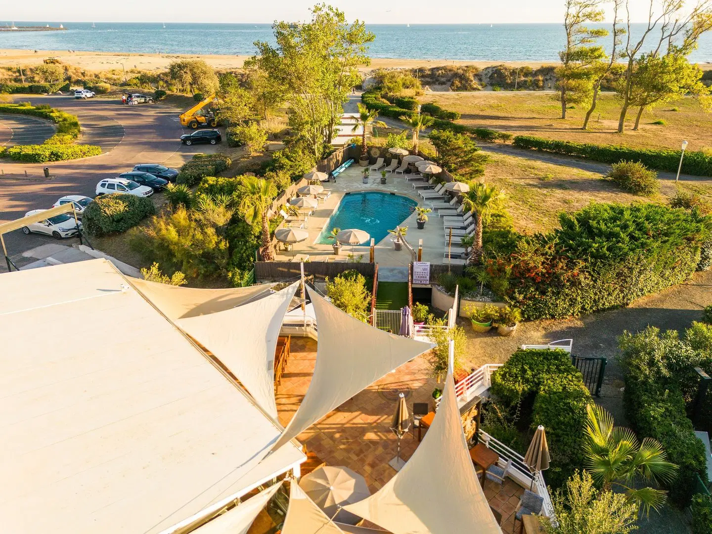 CAPAO Beach Hotel EXTERIOR