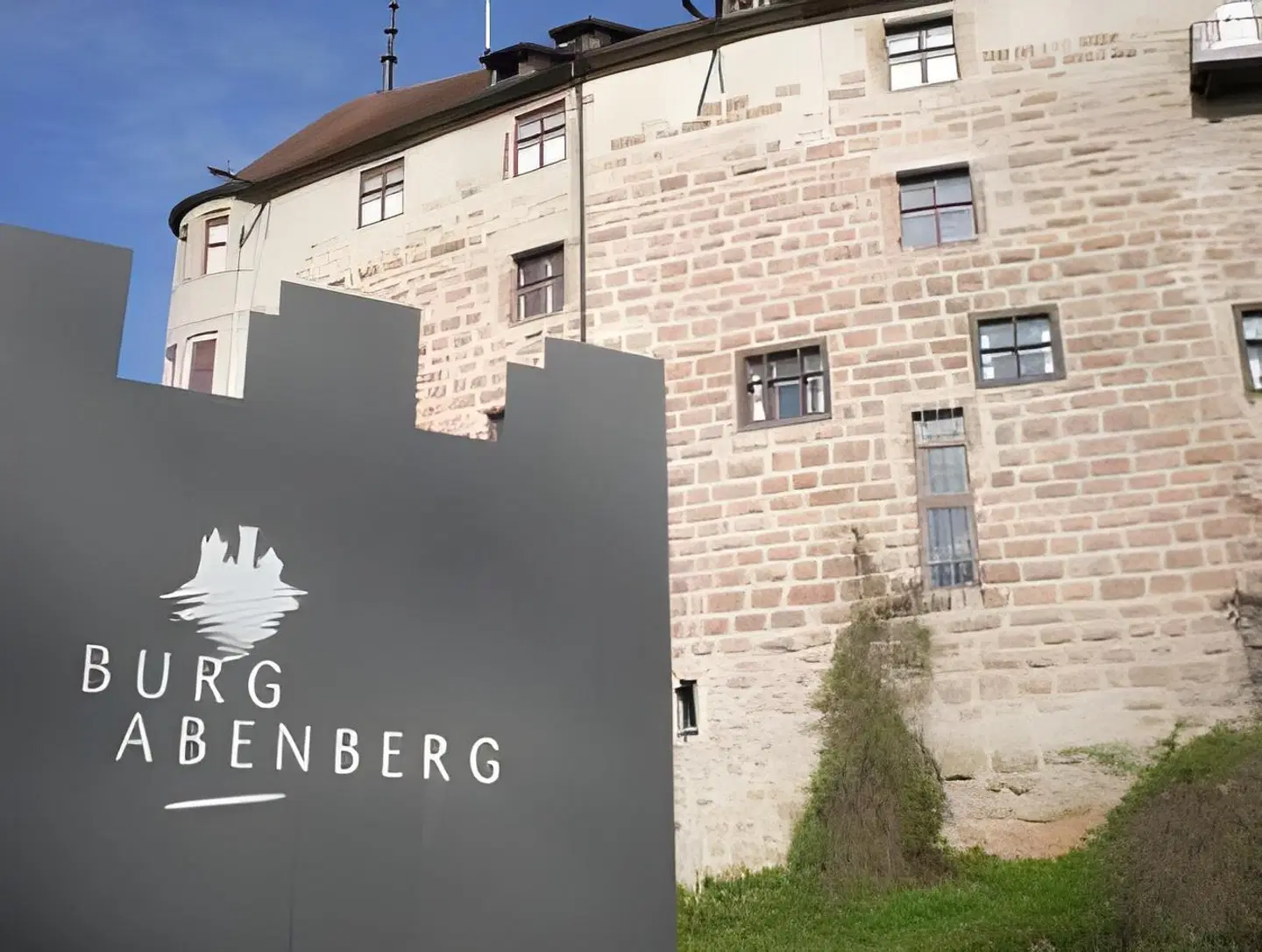 Burg Abenberg EXTERIOR