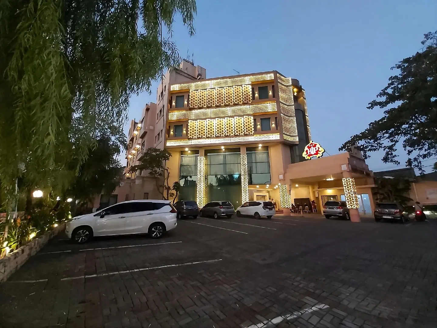 Indah Palace Solo EXTERIOR