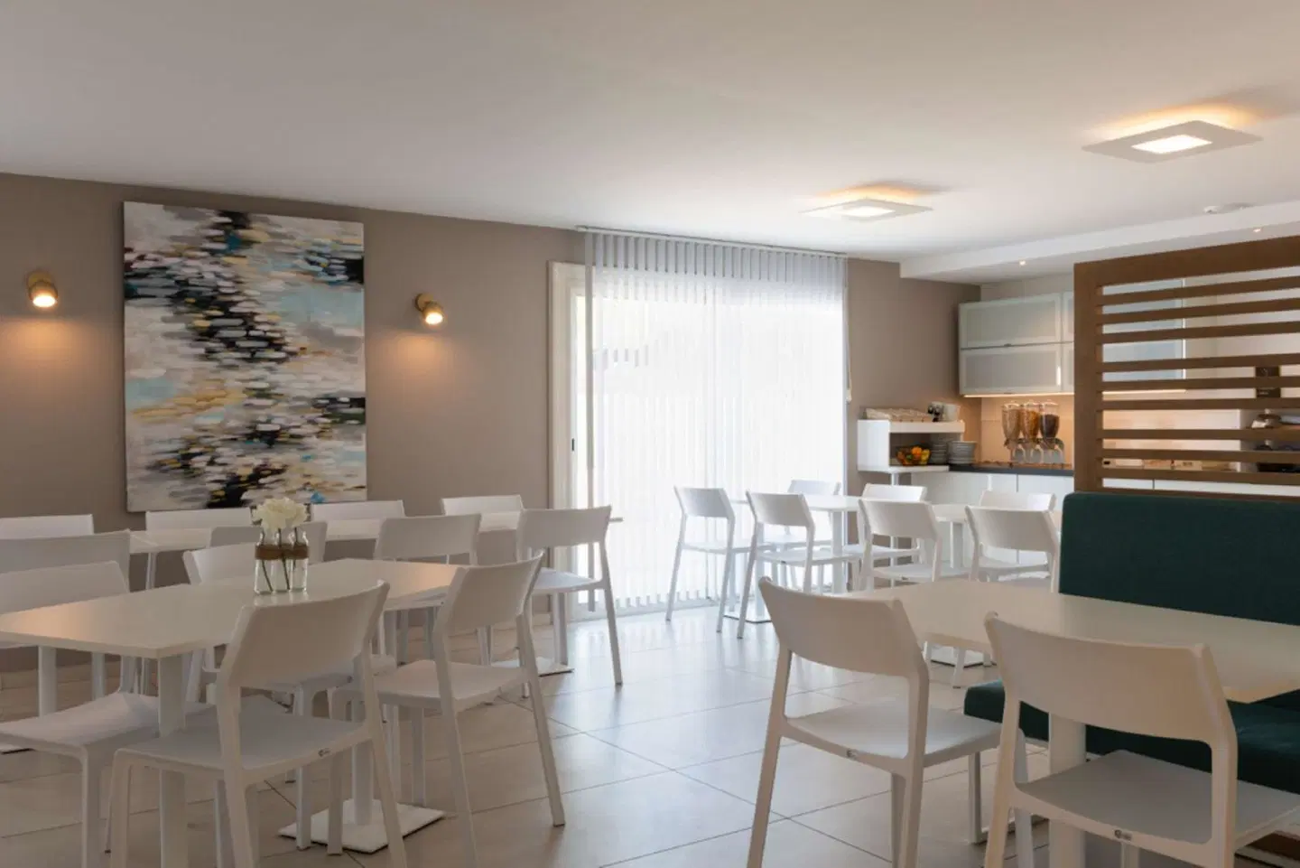Kyriad Montpellier Sud - Lattes Restaurant