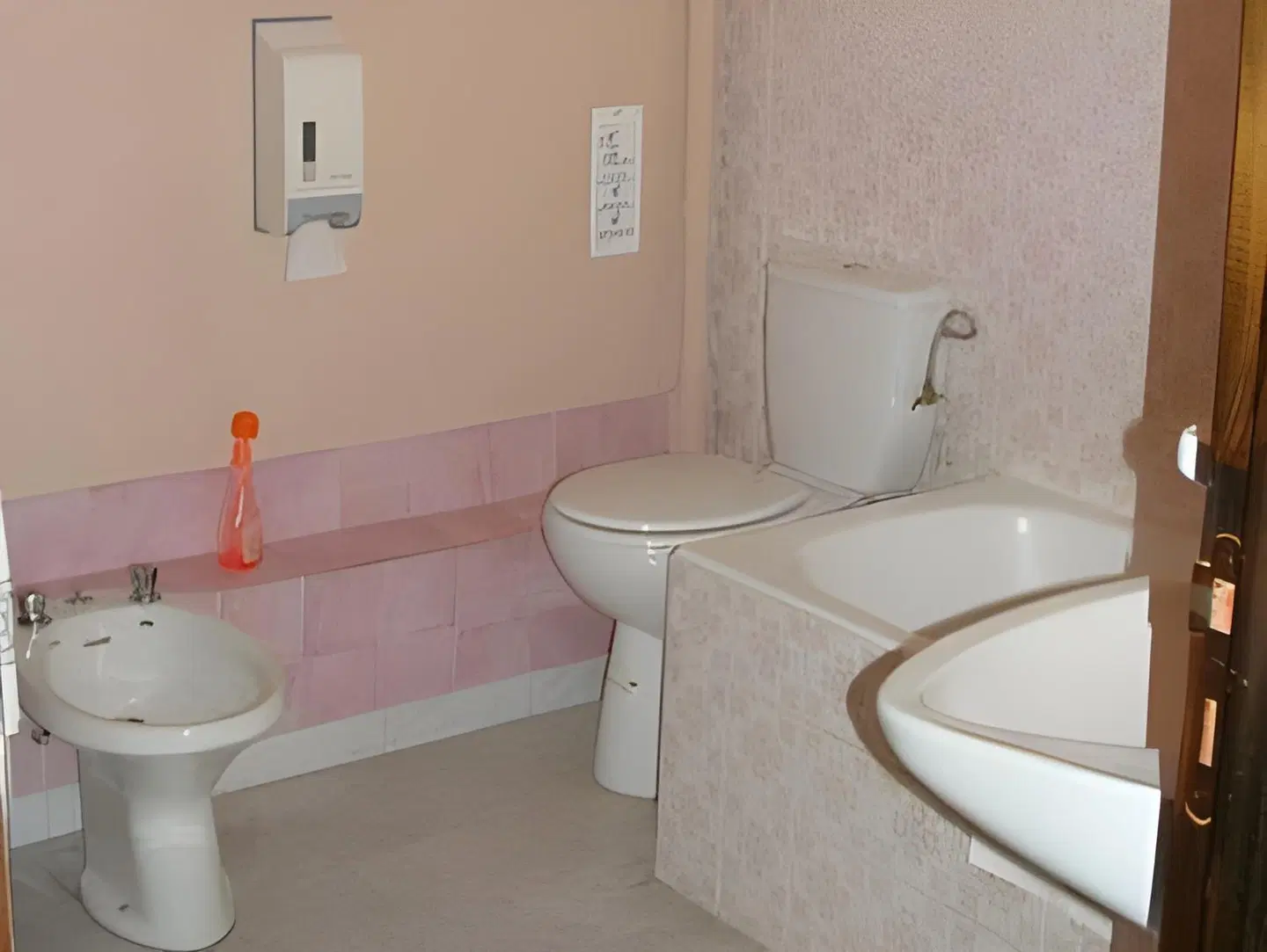 Du Pont Vieux Badezimmer