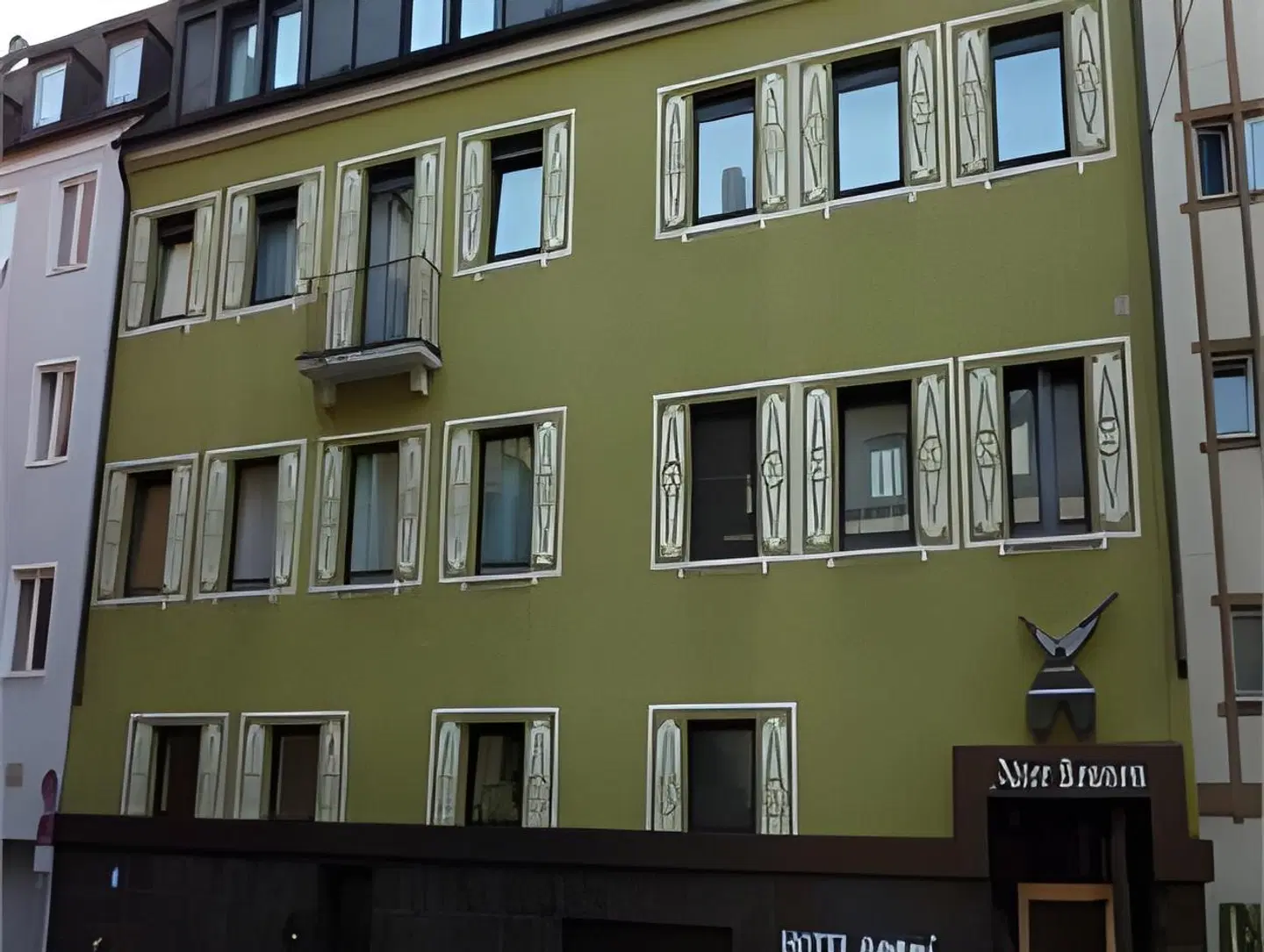 Alter Kranen EXTERIOR