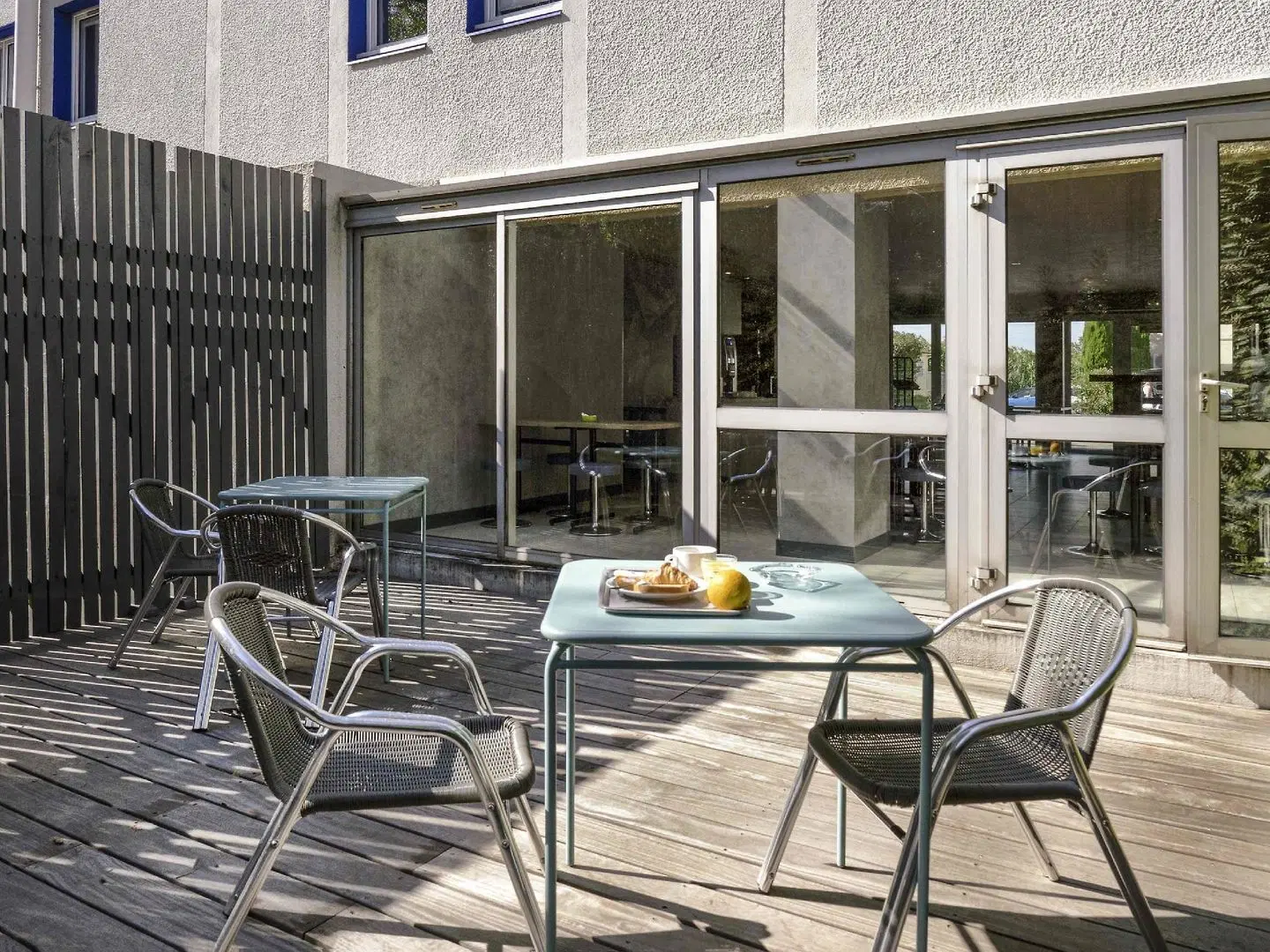 ibis budget Arles Sud Fourchon Terrasse
