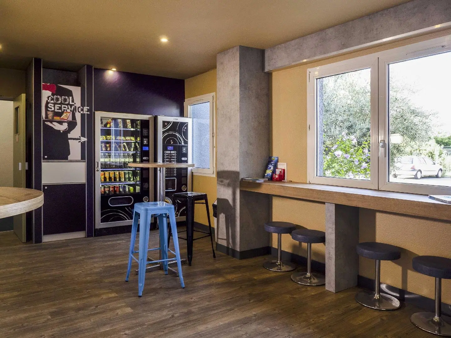ibis budget Arles Sud Fourchon Bar