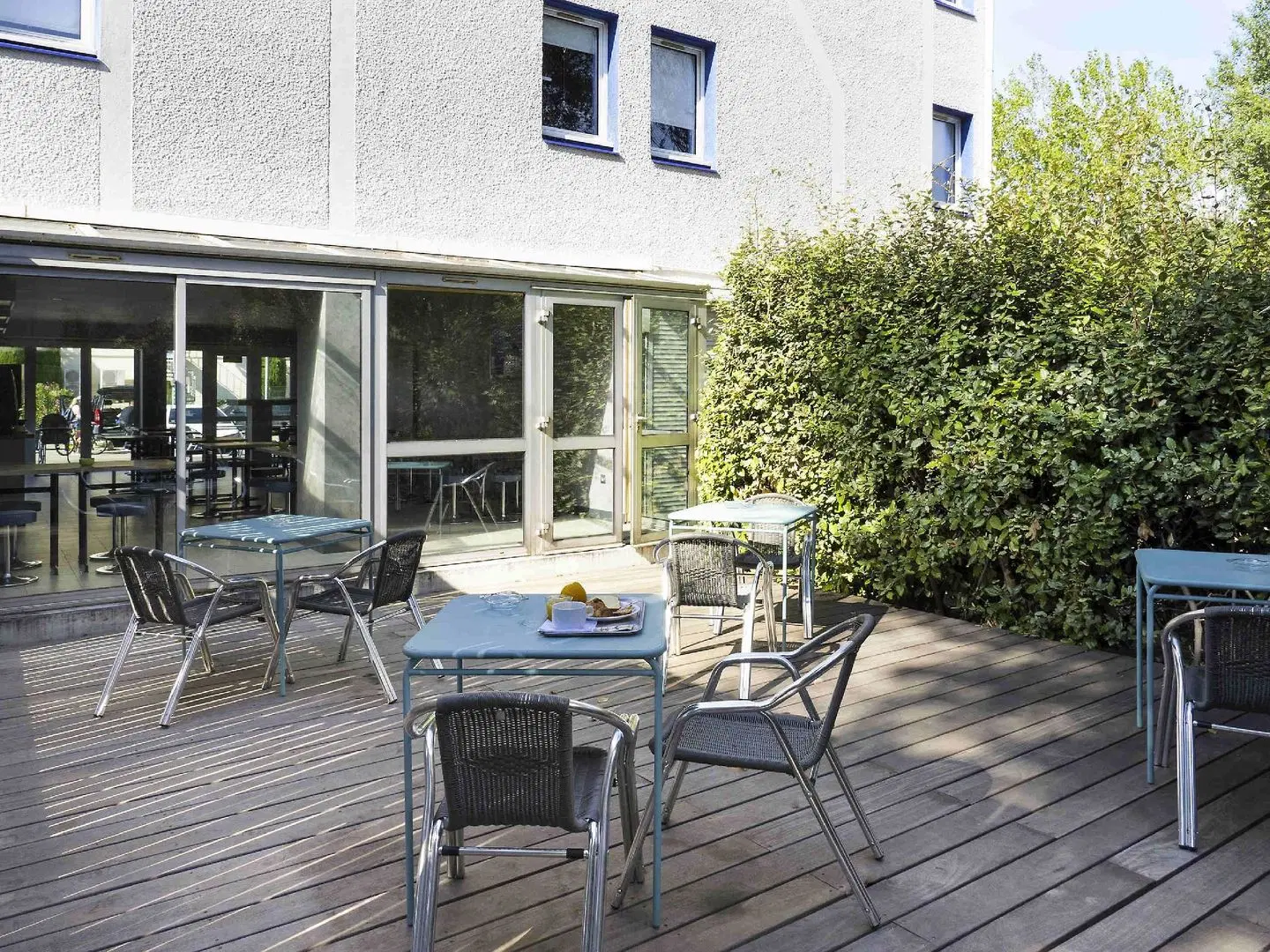 ibis budget Arles Sud Fourchon Terrasse