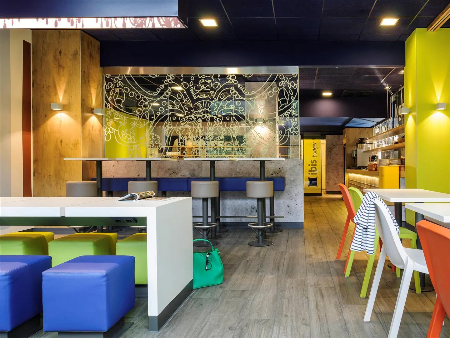 ibis budget Cannes Mougins Bar