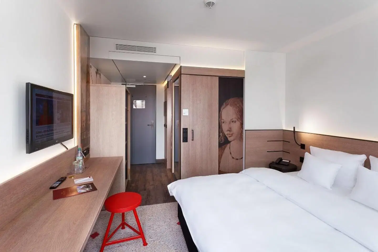 Sorat Hotel Saxx Nürnberg ROOM_EXAMPLE