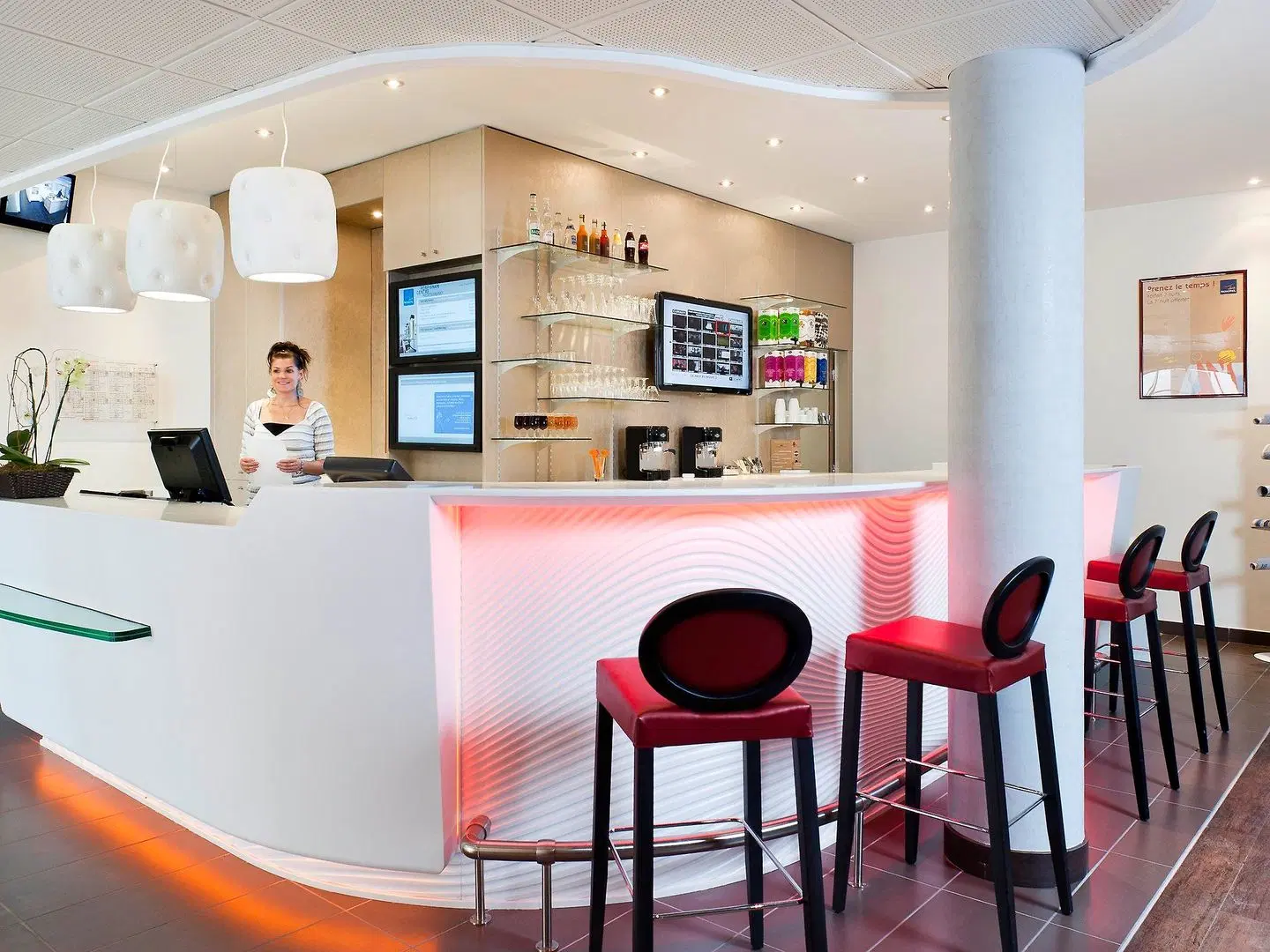 Novotel Suites Perpignan Centre Hotel Bar