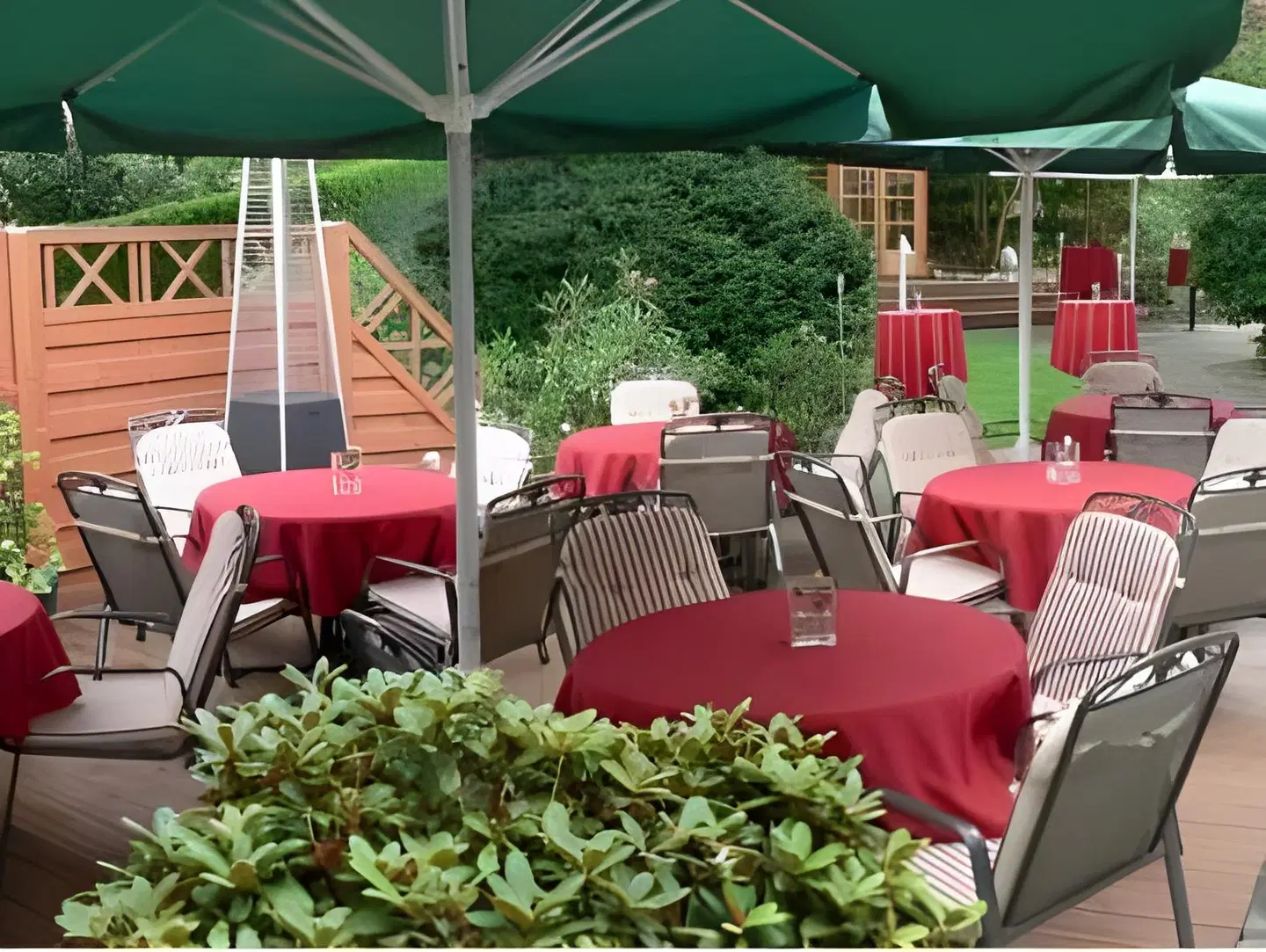 Eckert Terrasse