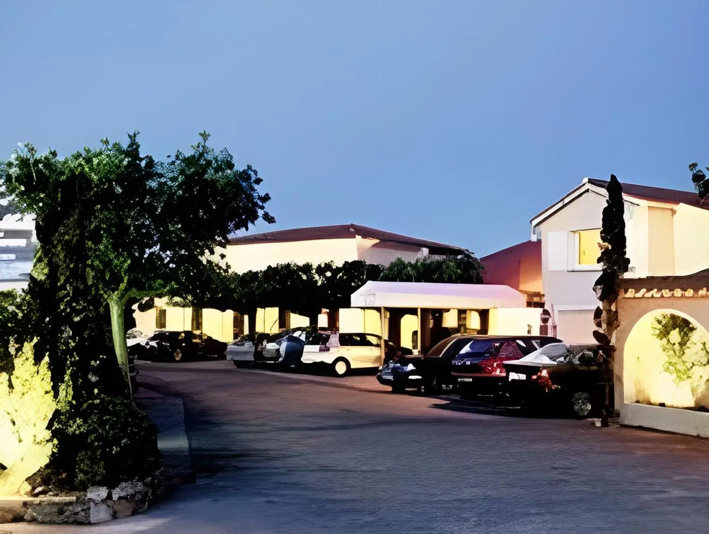 La Belle Aurore EXTERIOR