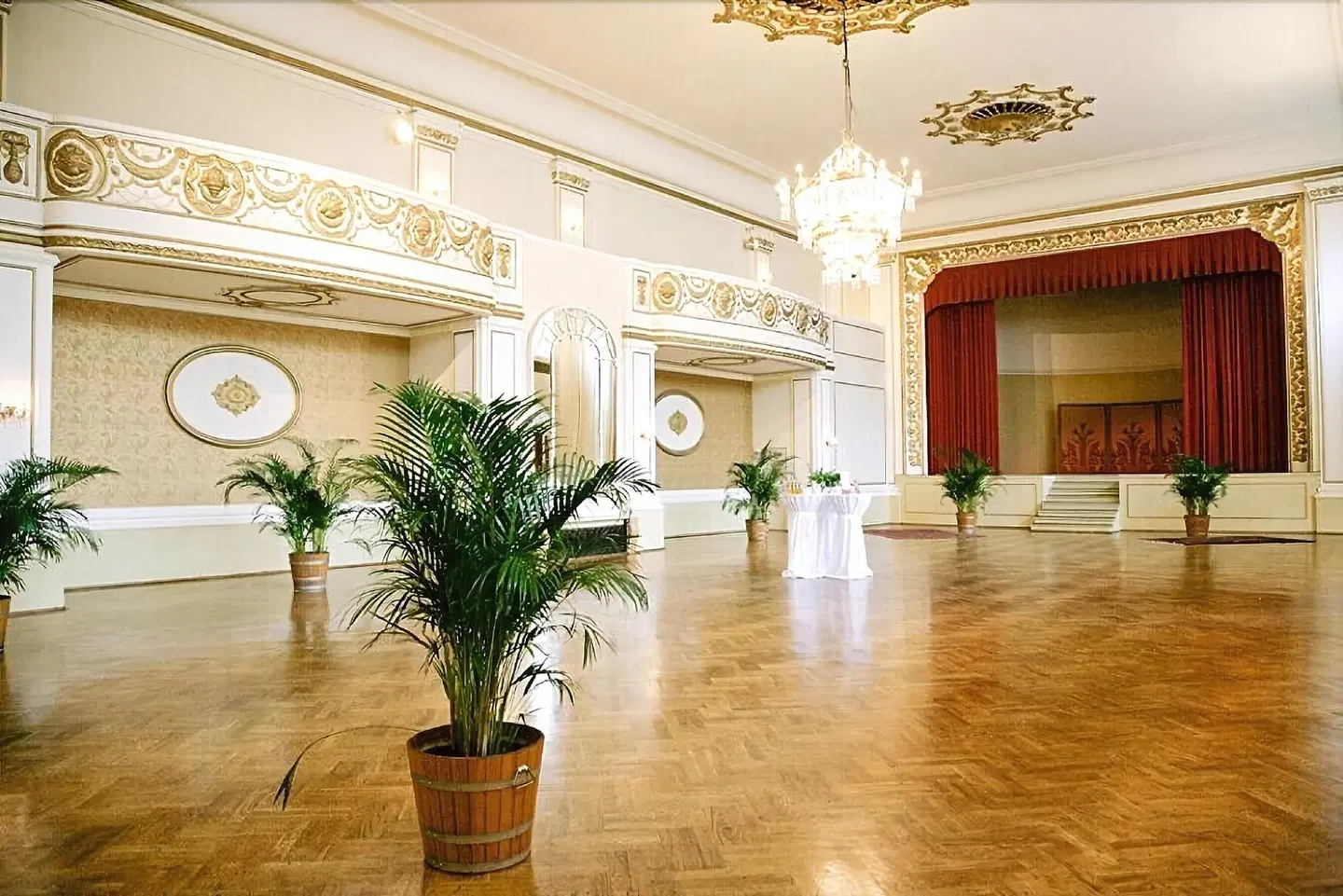 Hotel SAX IMPERIAL by Villa Emma LOUNGE_LOBBY