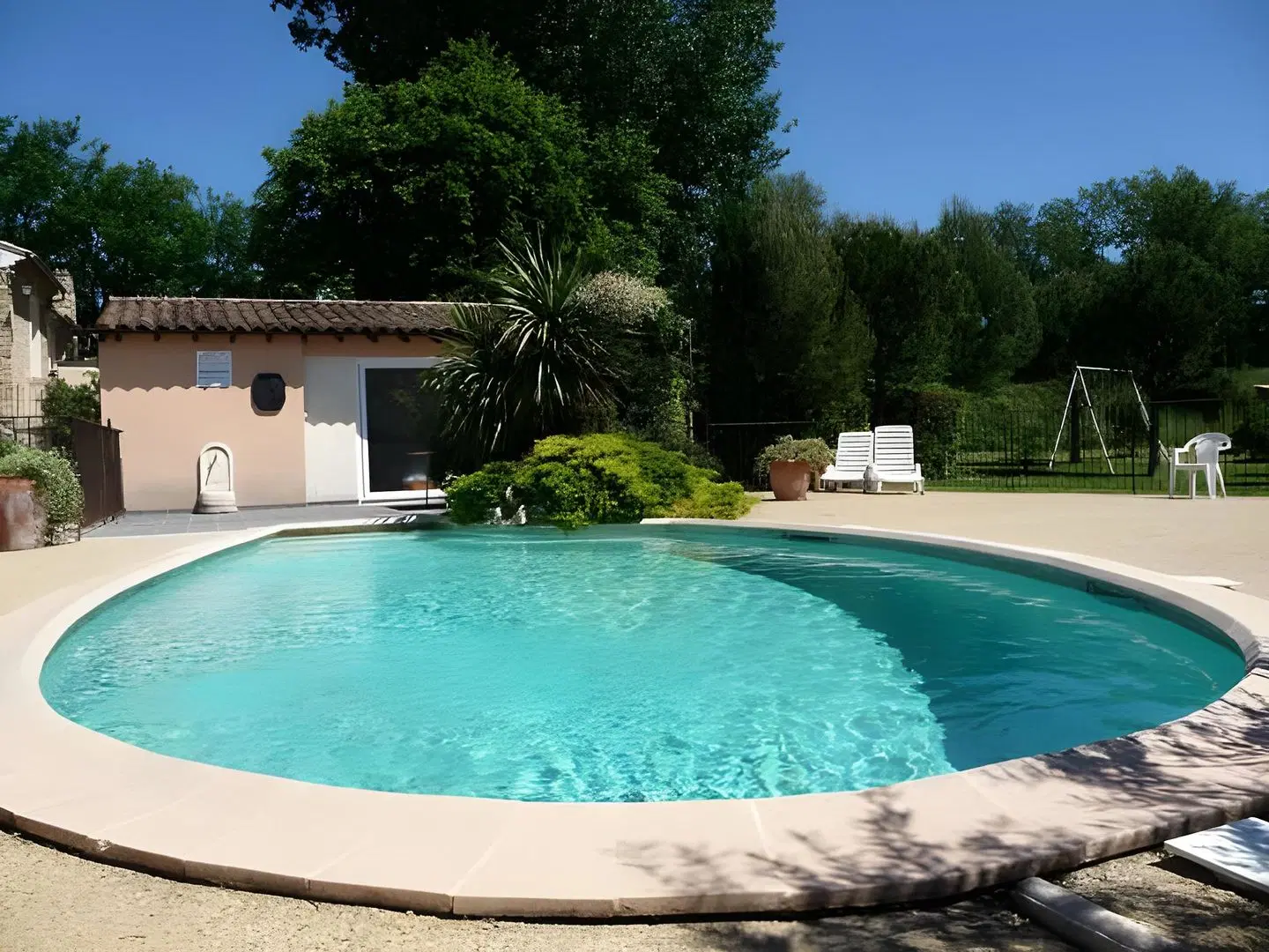 Résidence Les Peupliers OUTDOOR_POOL