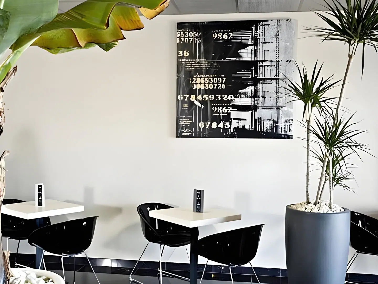 Le Ya'Tis LOUNGE_LOBBY