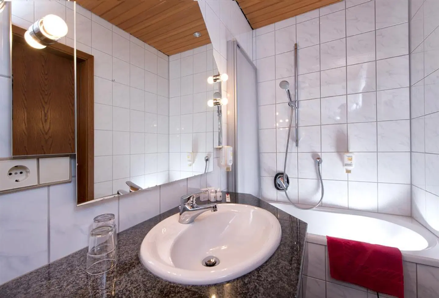 Goldenes Faß Badezimmer