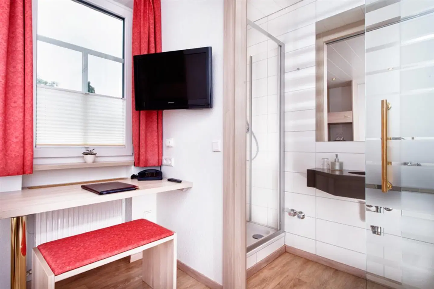 Goldenes Faß Badezimmer