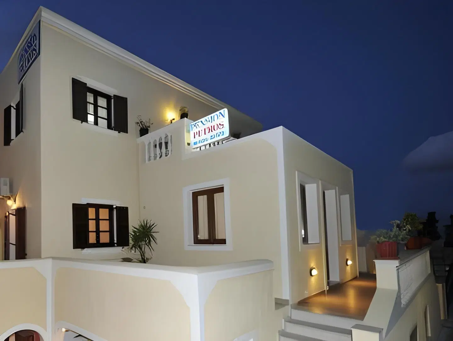 Pension Petros EXTERIOR