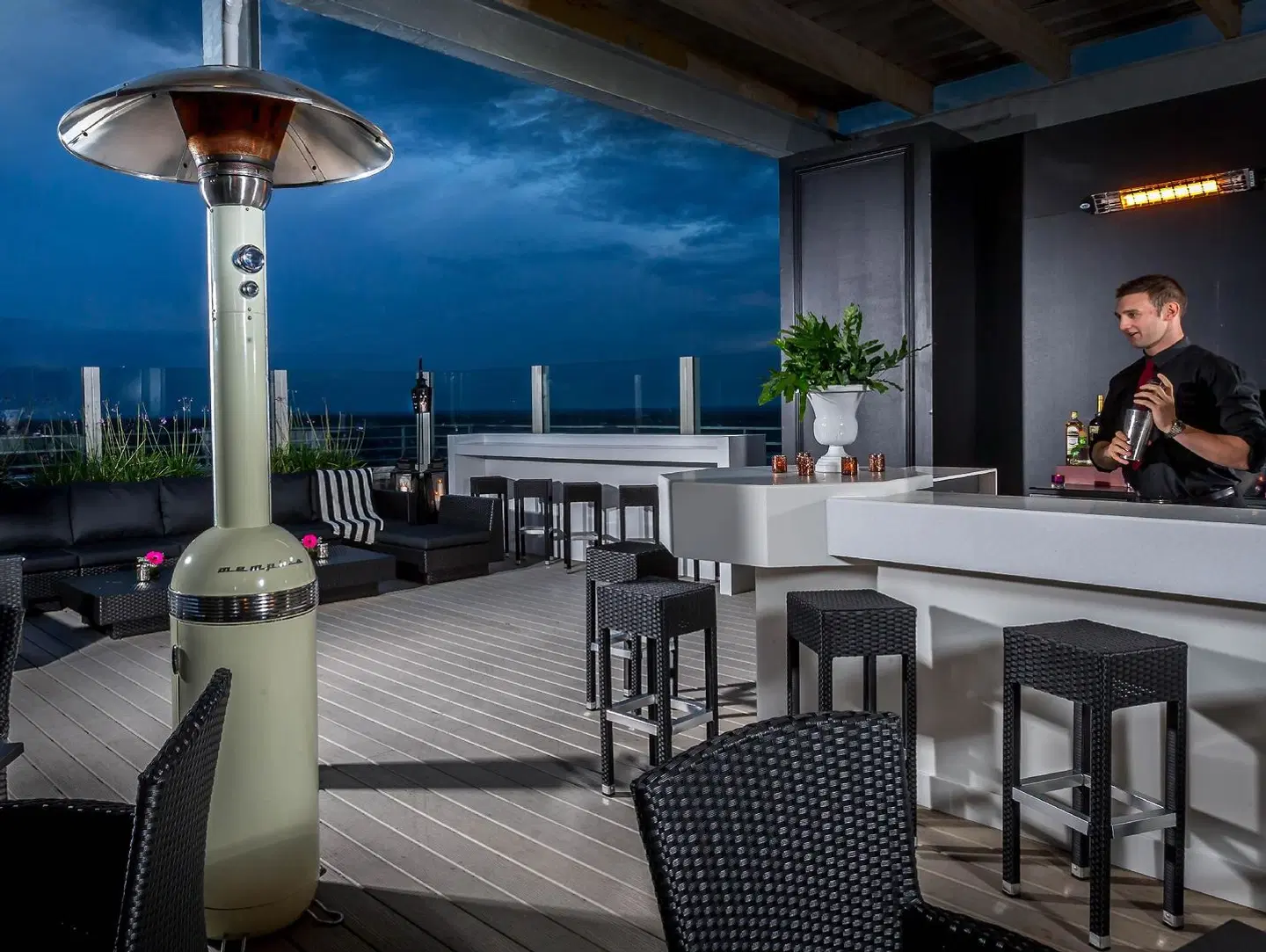 Lough Rea & Spa Bar
