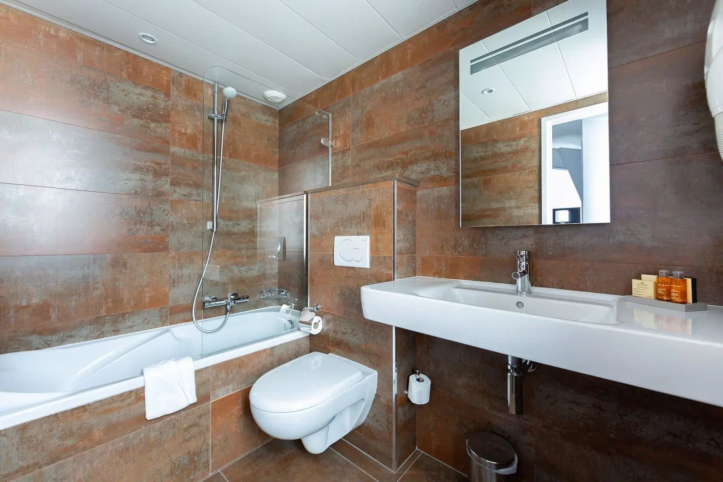 Hôtel 15 Montparnasse Badezimmer