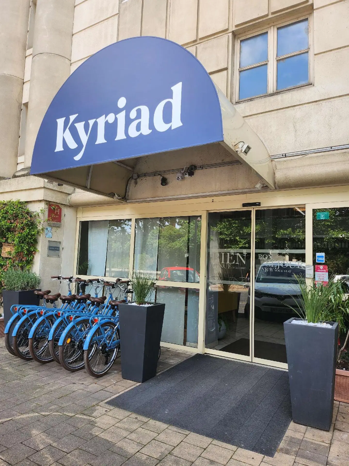 Kyriad Centre Antigone EXTERIOR