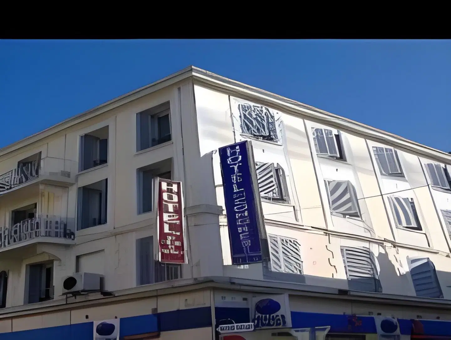 Hotel Des Congres Et Festivals EXTERIOR