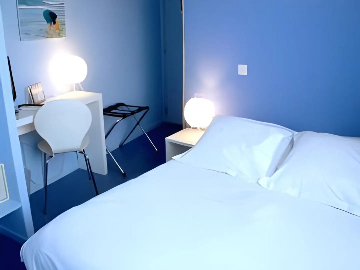 Alnea ROOM_EXAMPLE