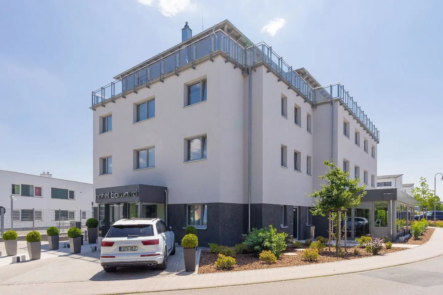 bomonti EXTERIOR