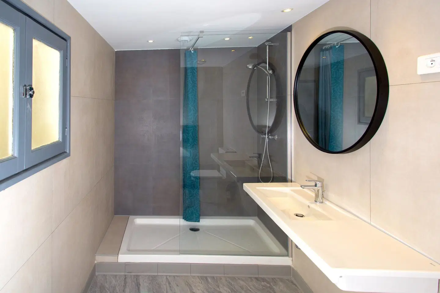Hostel Villa Saint Exupéry Beach Badezimmer