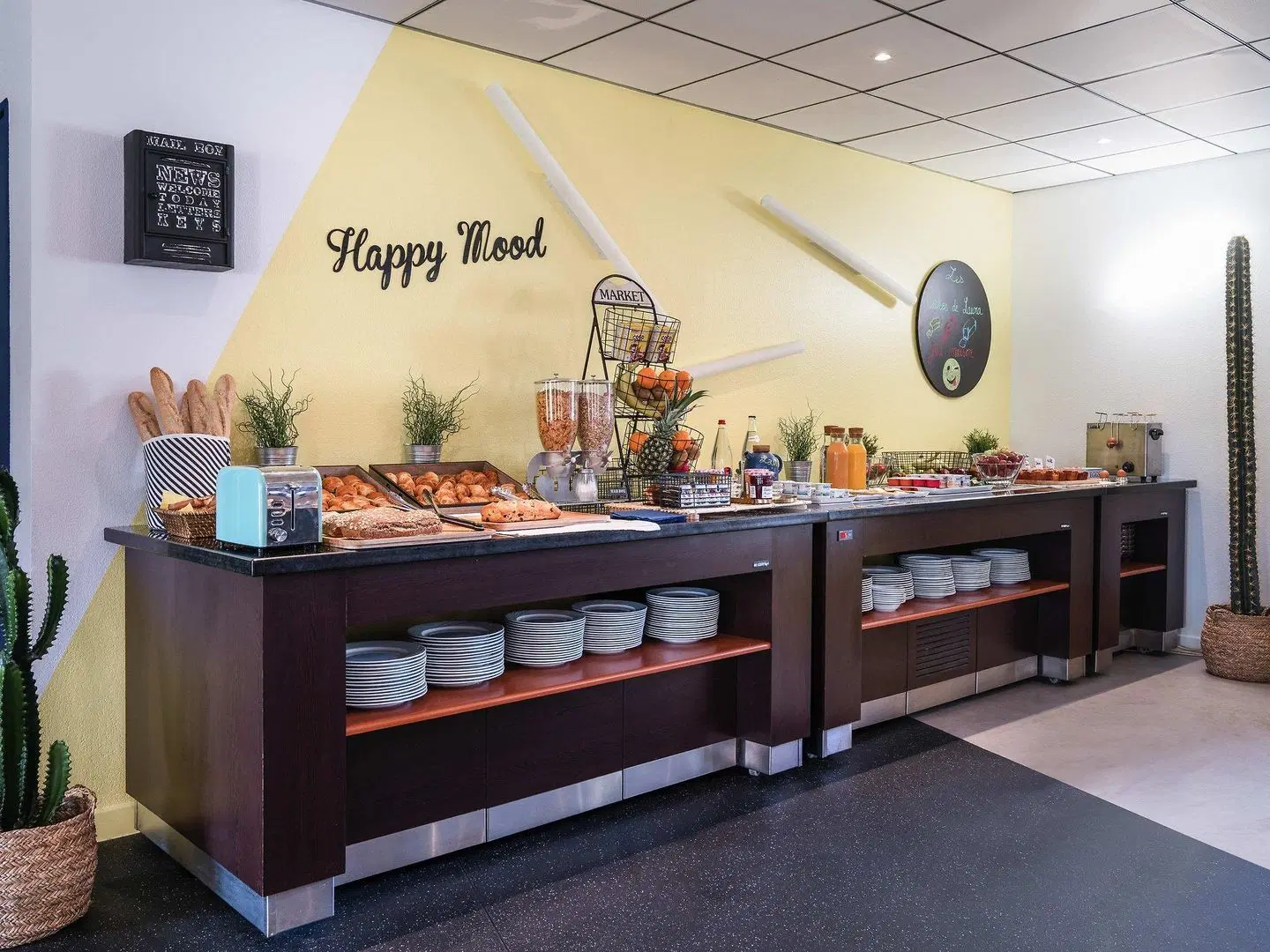 ibis Styles Marseille Plan de Campagne Restaurant