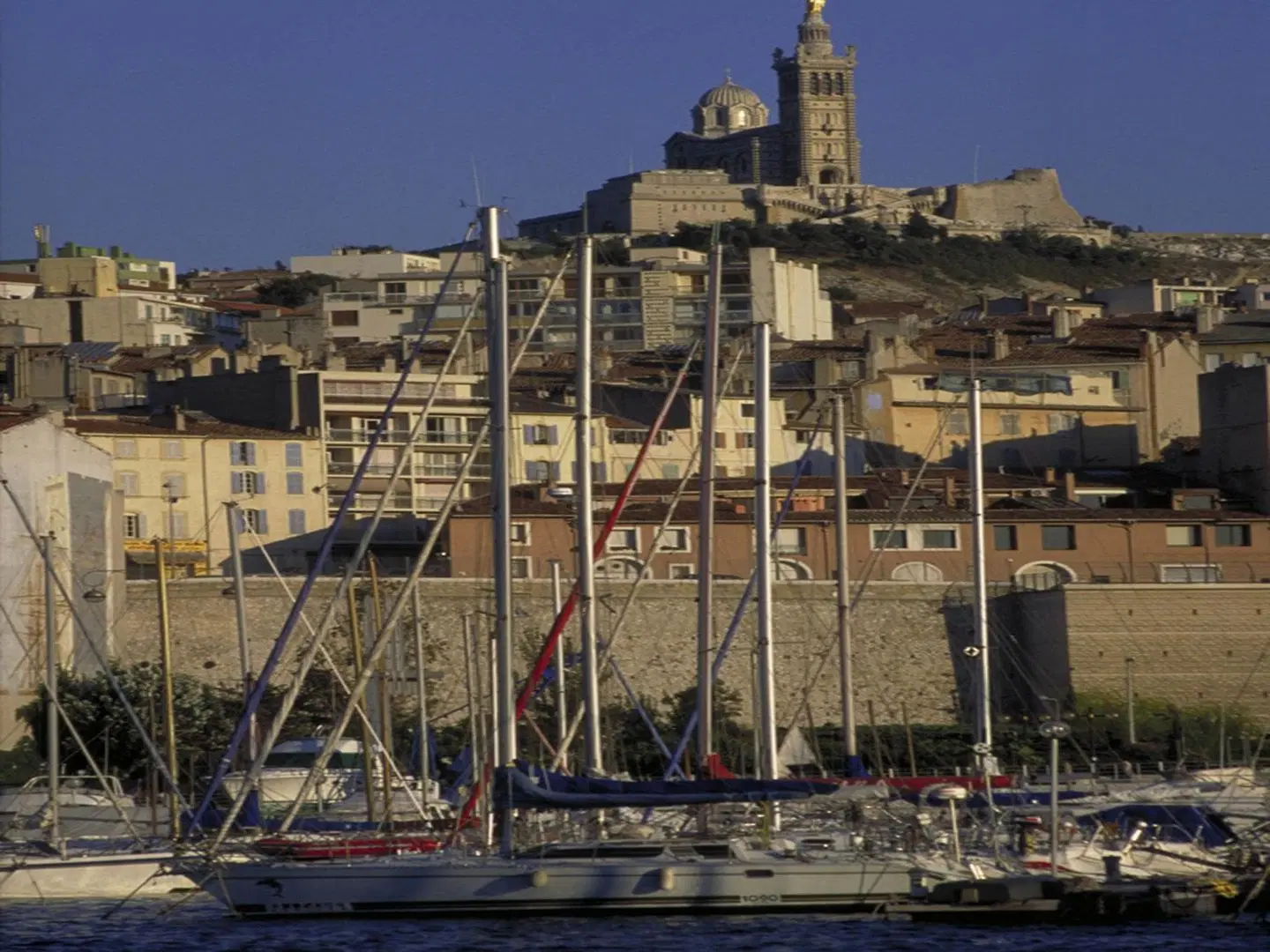 ibis Styles Marseille Plan de Campagne EXTERIOR