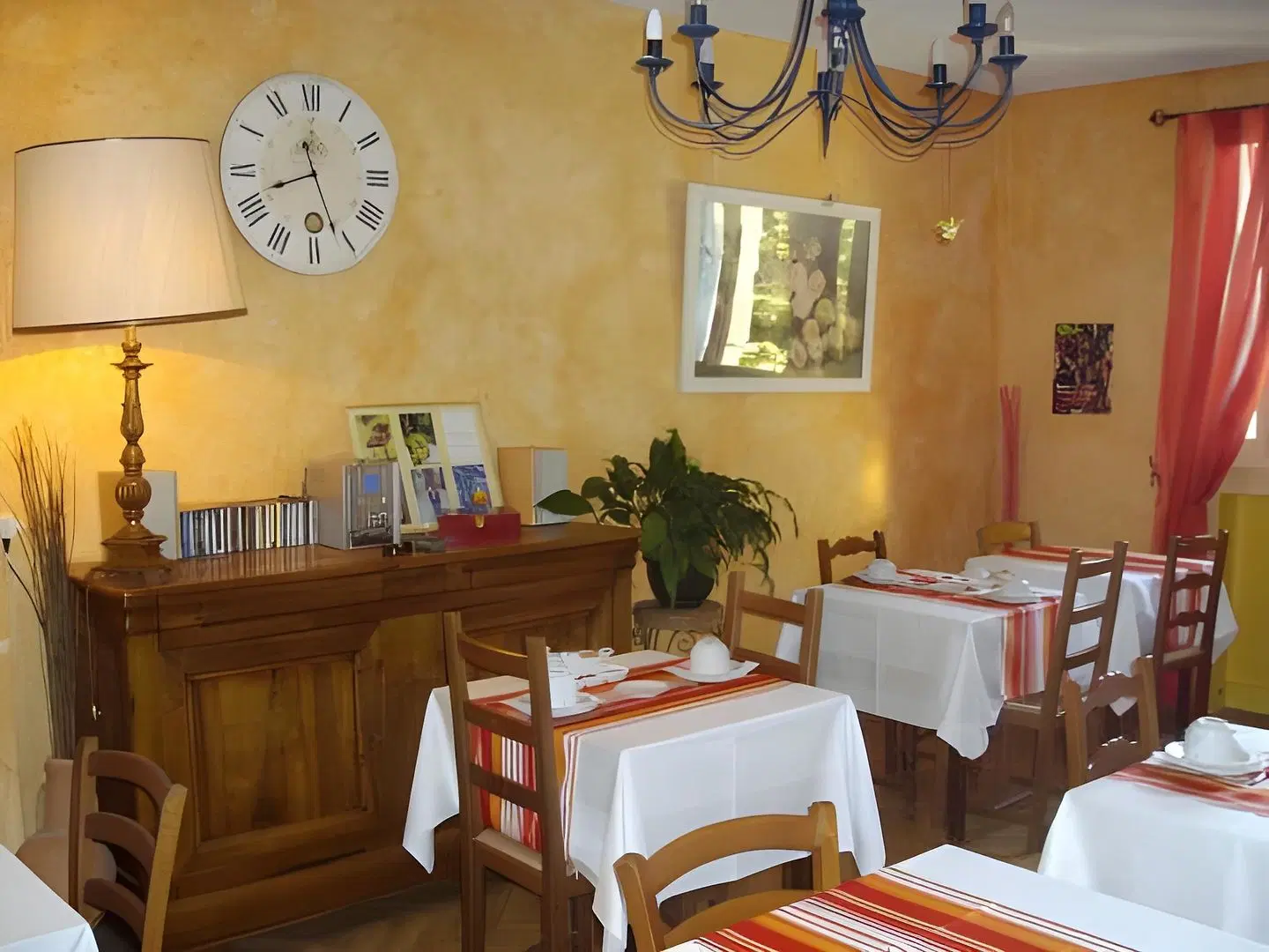 Constantin Restaurant